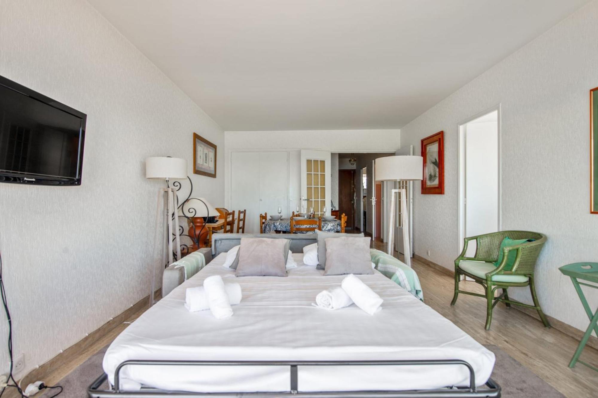 Le Balcon Sur La Baie - Welkeys Apartment กาญเนอ-ซูร์-แมร์ ภายนอก รูปภาพ