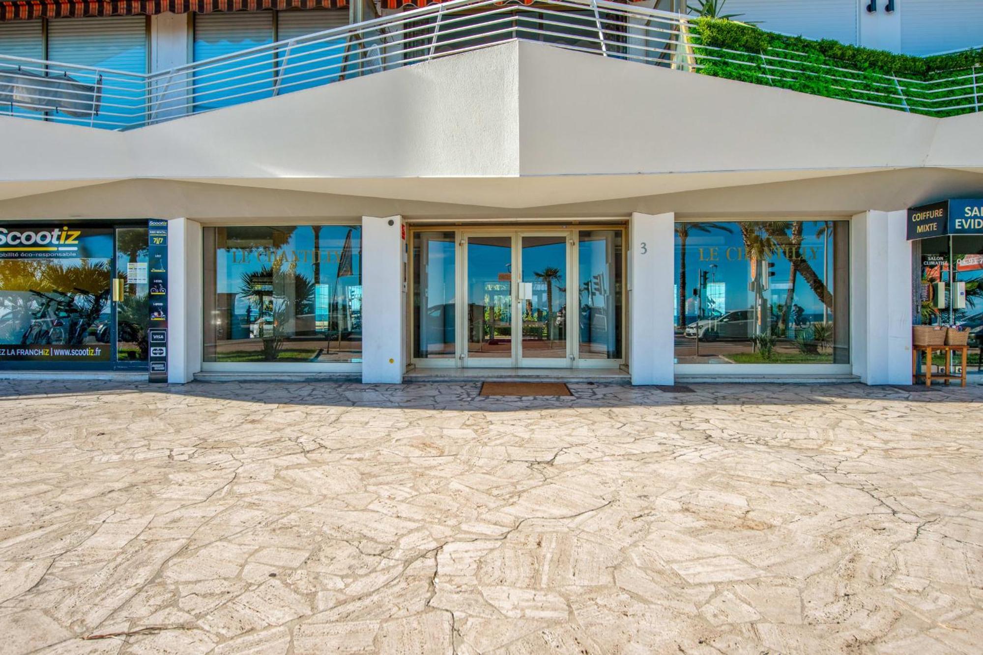 Le Balcon Sur La Baie - Welkeys Apartment กาญเนอ-ซูร์-แมร์ ภายนอก รูปภาพ